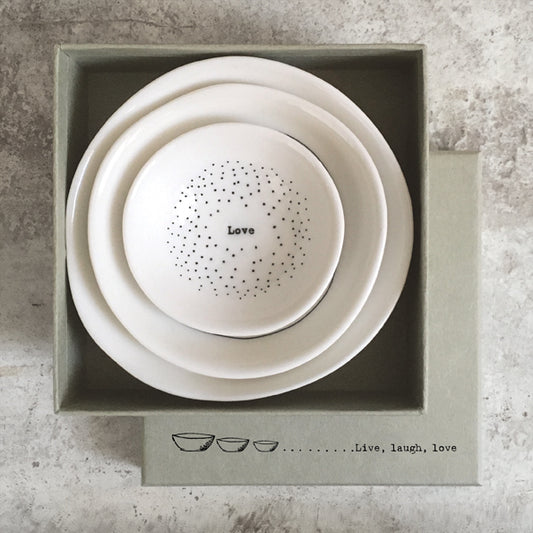 'Live, laugh, love' Porcelain bowl set